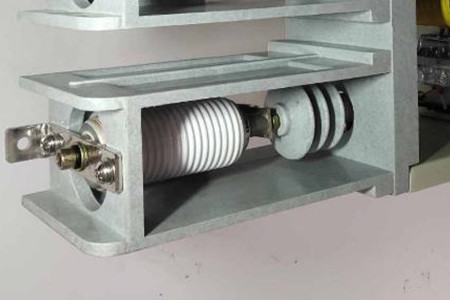 怎樣解決真空滅弧室漏氣？定期檢測(cè)有必要！